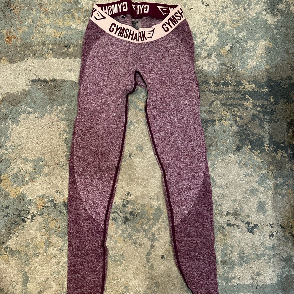 PURPLE TRENDY GYMSHARK LEGGINGS